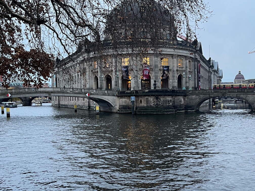 24-12-07 15-43-26 1705